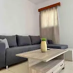 Lejlighed Spacious Apartment, Steps From The - El Greco No 12 *